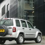 jeep_cherokee_kj_ser2_09