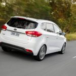 kia_rondo7_2013_ser1_09