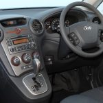 kia_rondo7_un_ser1_03
