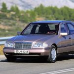 mercedesbenz_cclasssedan_w202_ser1_12