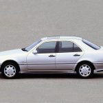 mercedesbenz_cclasssedan_w202_ser2_02