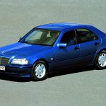 mercedesbenz_cclasssedan_w202_ser2_09