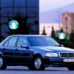 mercedesbenz_cclasssedan_w202_ser2_12