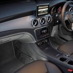 mercedesbenz_claclass_c117_ser1_08
