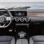 mercedesbenz_claclass_c118_ser1_06