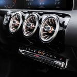 mercedesbenz_claclass_c118_ser1_07
