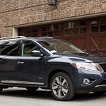 nissan_pathfinderhybrid_r52_ser1_06