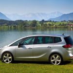 opel_zafiratourer_2013_ser1_02