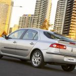 renault_laguna_x74_ser2_05