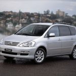 toyota_avensisverso_t250_ser2_04